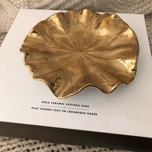 Beautiful Aerin Lilly gold ceramic catch Lalo dish- Williams Sonoma Home. W box